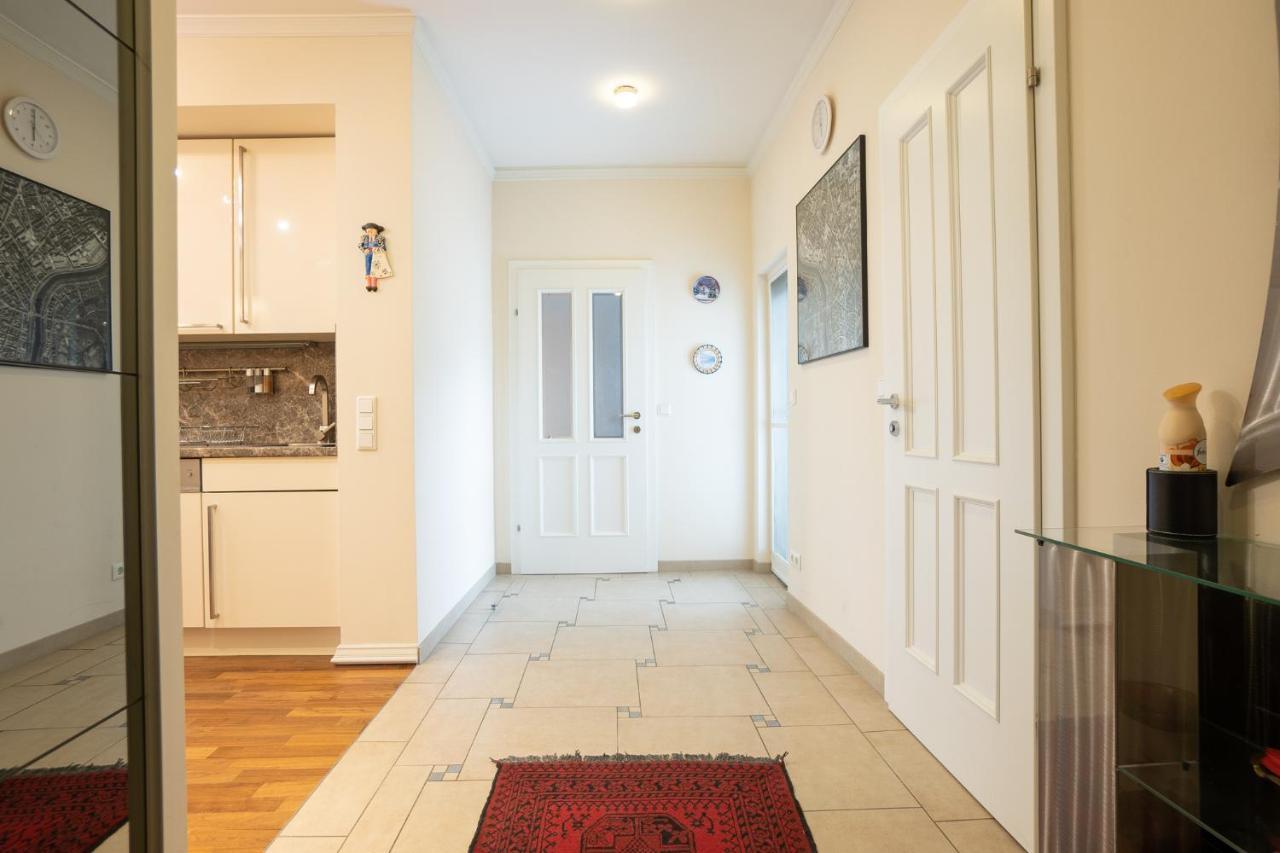 וינה Apartment With A Balcony - 15 Min To City Center מראה חיצוני תמונה